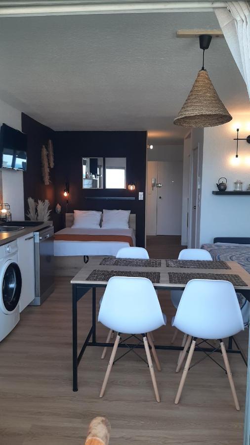 Happy 7 Canet-en-Roussillon Exterior foto